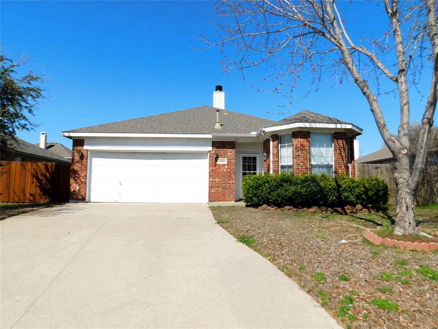 Property photo for 2509 Westheimer Road, Denton, TX