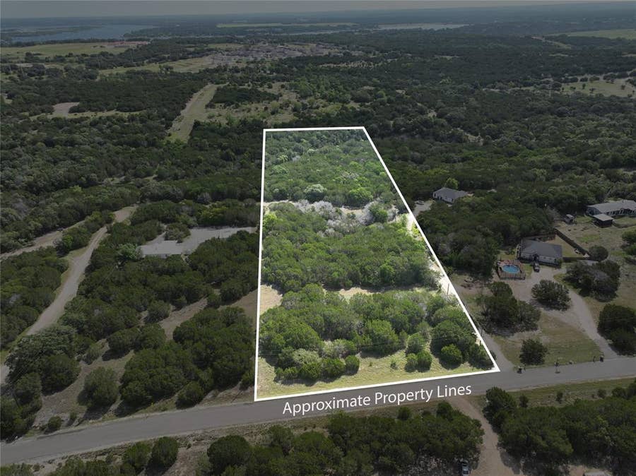 Property photo for 2510 Hermosa Hills Court, Granbury, TX