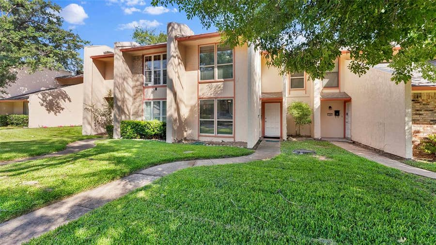 Property photo for 341 Arborview Drive, Garland, TX