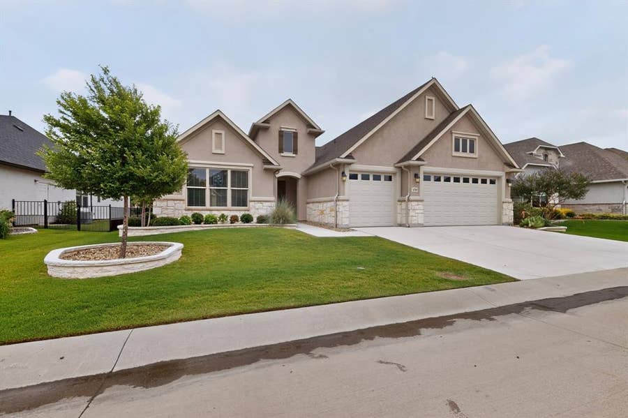 Property photo for 8709 Basanite Avenue, Denton, TX