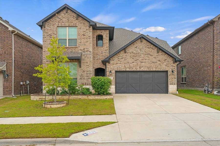 Property photo for 6625 Texas Cowboy Drive, Fort Worth, TX