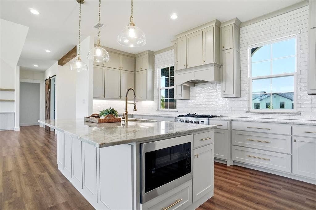 4411 Azalea Way, Midlothian, TX 76065 4411 Azalea Way, Midlothian, TX 76065