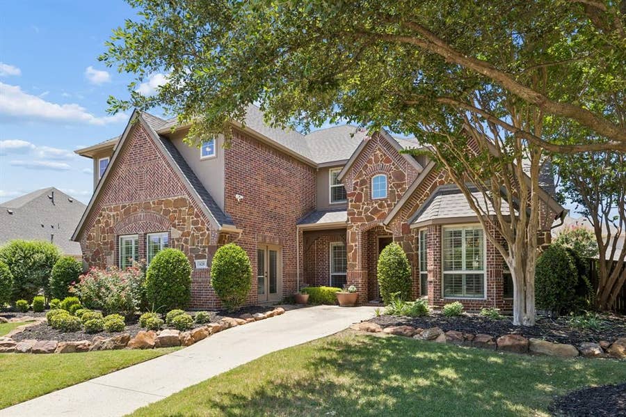 Property photo for 620 Paint Creek Court, Murphy, TX