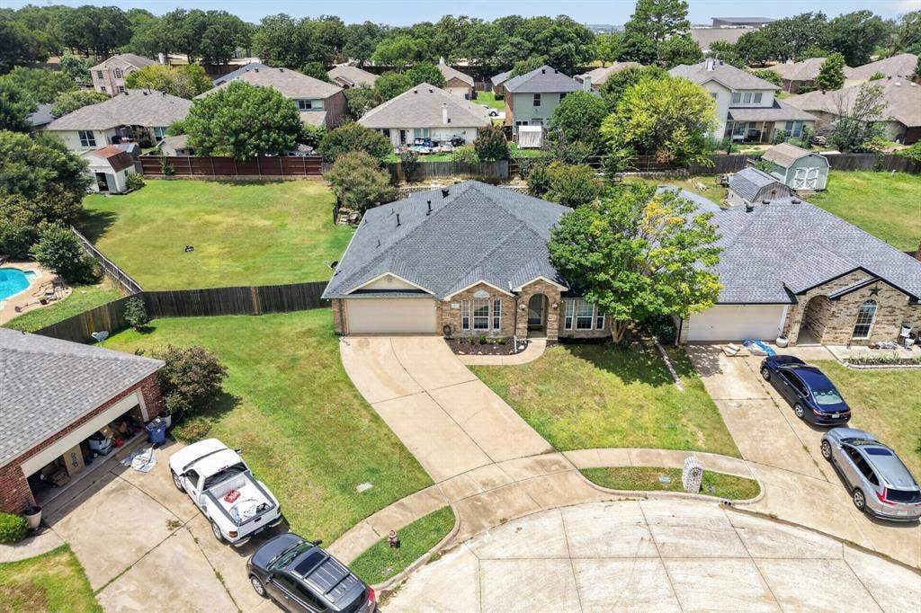 1012 Hidden View Court, Burleson, TX 76028 1012 Hidden View Court, Burleson, TX 76028