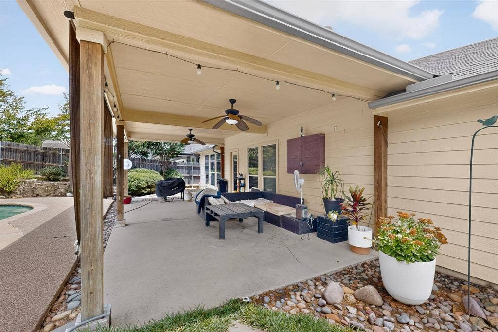 1012 Hidden View Court, Burleson, TX 76028 1012 Hidden View Court, Burleson, TX 76028