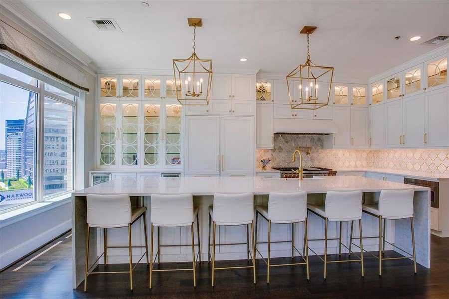 Property photo for 2555 N Pearl Street, #1402, Dallas, TX