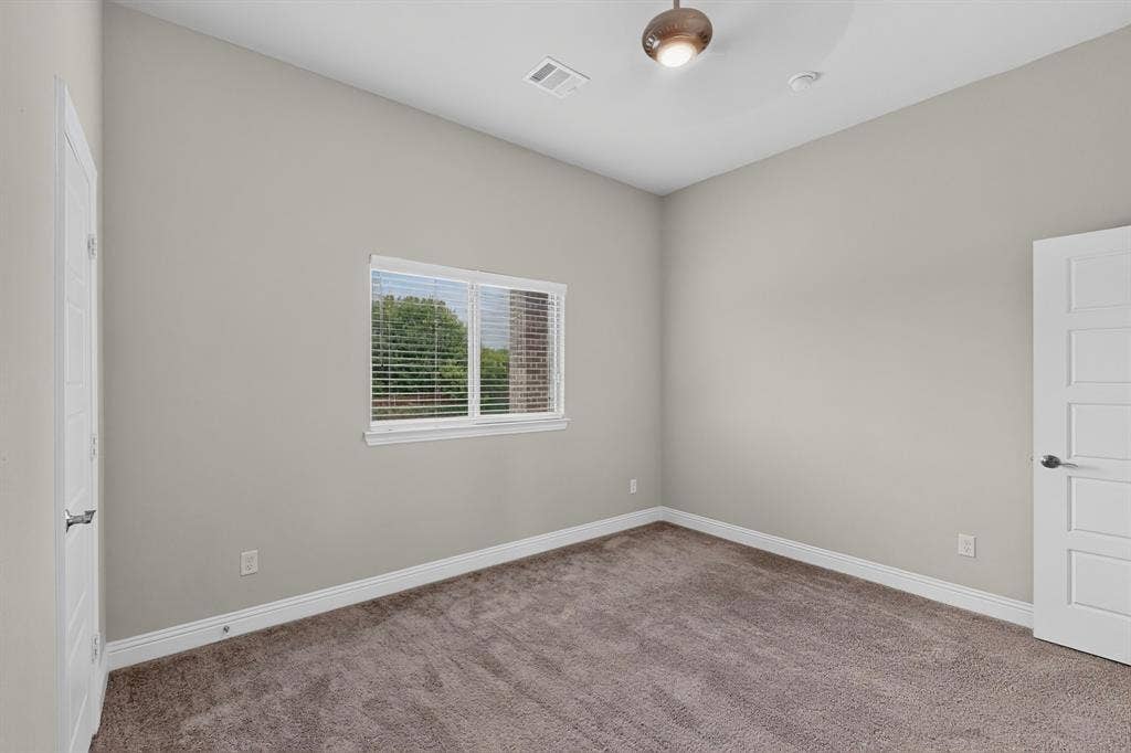 690 Serenity Lane, Red Oak, TX 75154 Bedroom 3