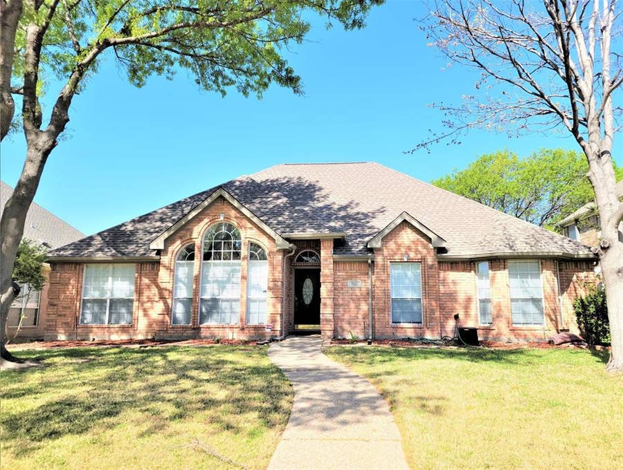 Property photo for 7221 Valley Bend Way, Plano, TX