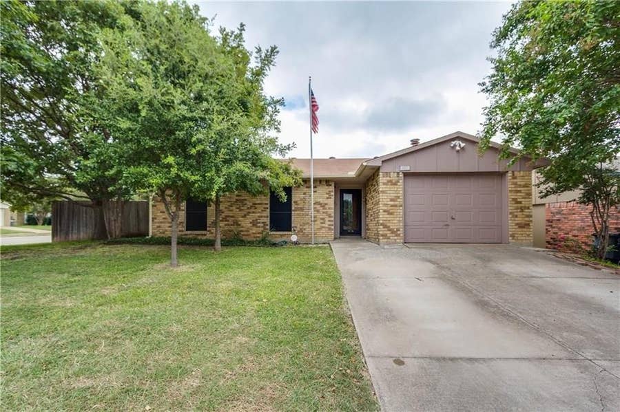 Property photo for 507 Hanover Drive, Allen, TX