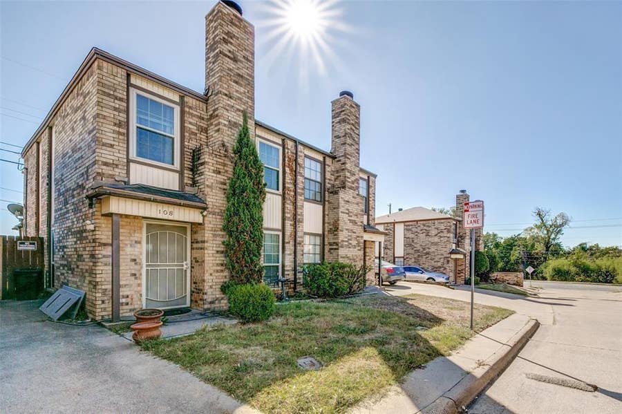 Property photo for 108 Brookside Drive, Duncanville, TX
