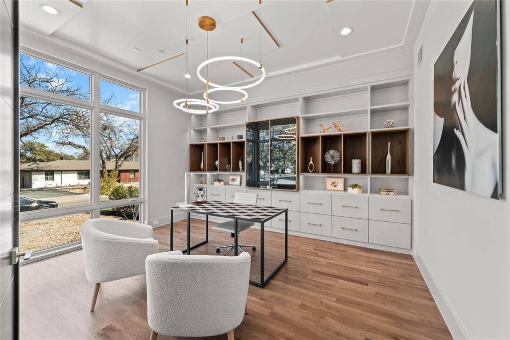 6006 Meadow Crest, Dallas, TX 75230 6006 Meadow Crest, Dallas, TX 75230