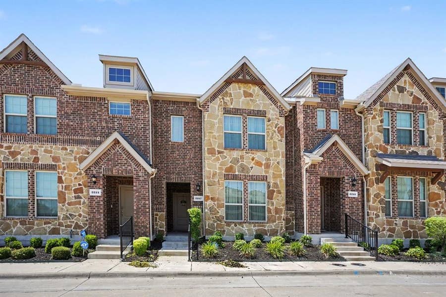 Property photo for 2217 Steer Creek Place, Mesquite, TX