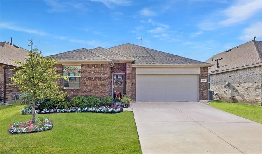 Property photo for 420 Holt Lane, Fate, TX