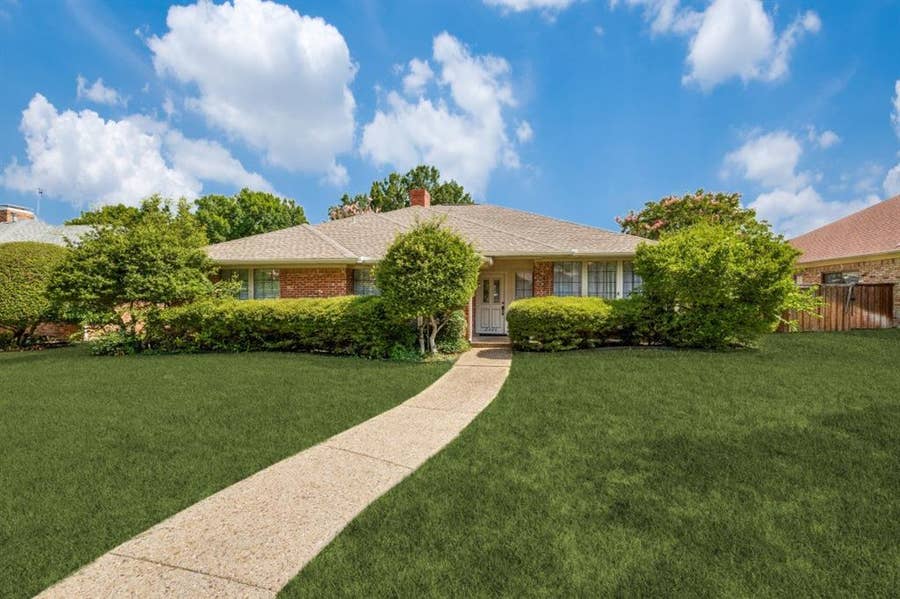 Property photo for 2506 Bluebonnet Drive, Richardson, TX