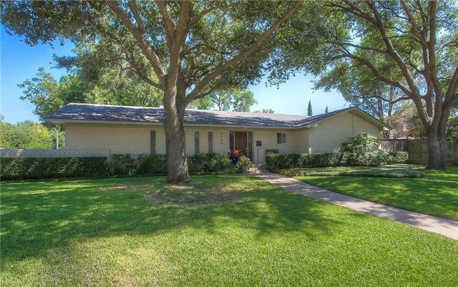 Property photo for 4309 Sarita Drive, Fort Worth, TX