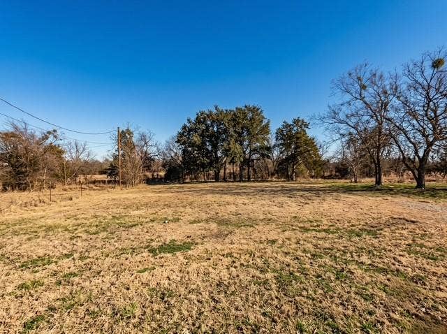 Property photo for 5715 Belaire Circle, Granbury, TX