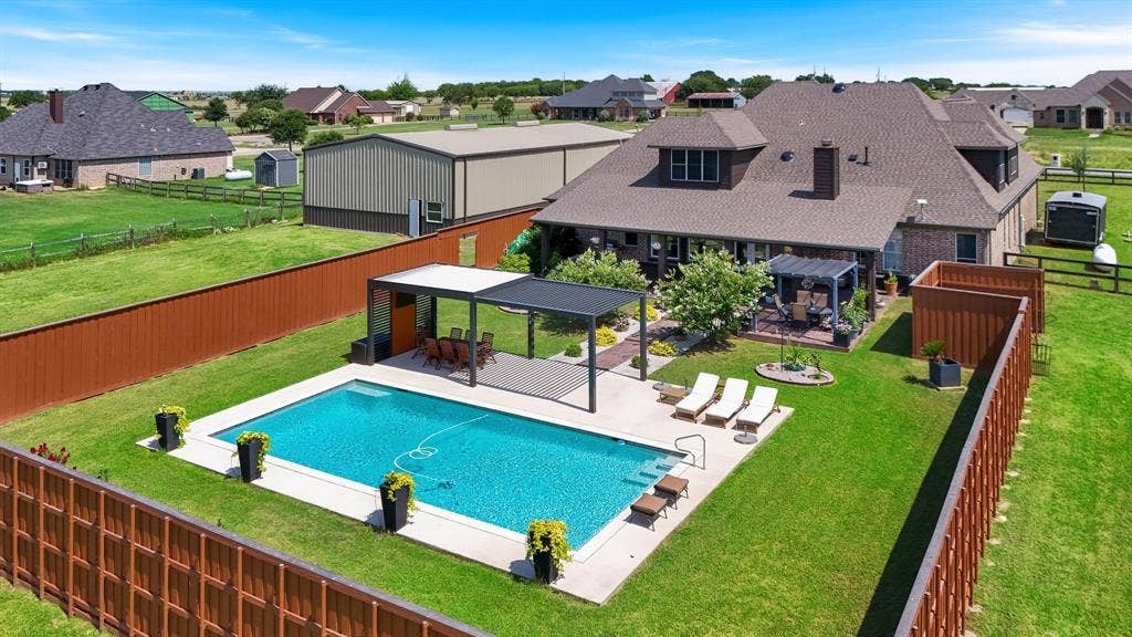 6224 Meadowlands Drive, Krum, TX 76249 6224 Meadowlands Drive, Krum, TX 76249