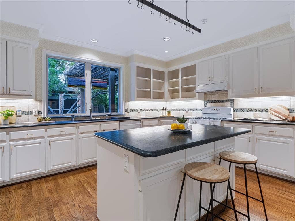 2708 Rosedale Avenue, University Park, TX 75205 2708 Rosedale Avenue, University Park, TX 75205