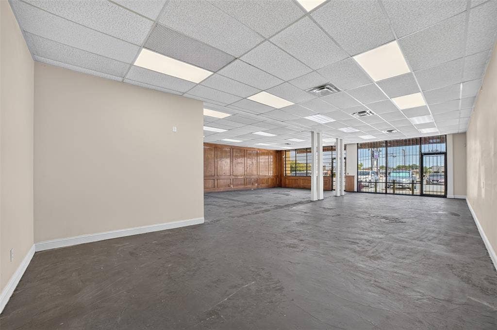 4018 W Camp Wisdom Road, Dallas, TX 75237 4018 W Camp Wisdom Road, Dallas, TX 75237