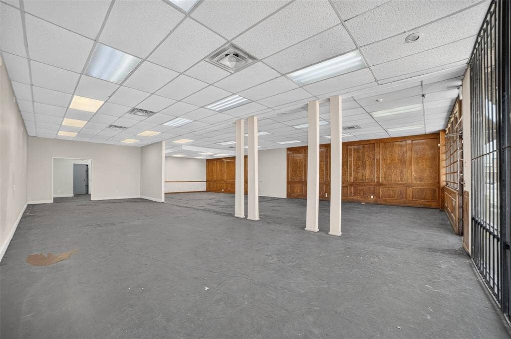 4018 W Camp Wisdom Road, Dallas, TX 75237 4018 W Camp Wisdom Road, Dallas, TX 75237