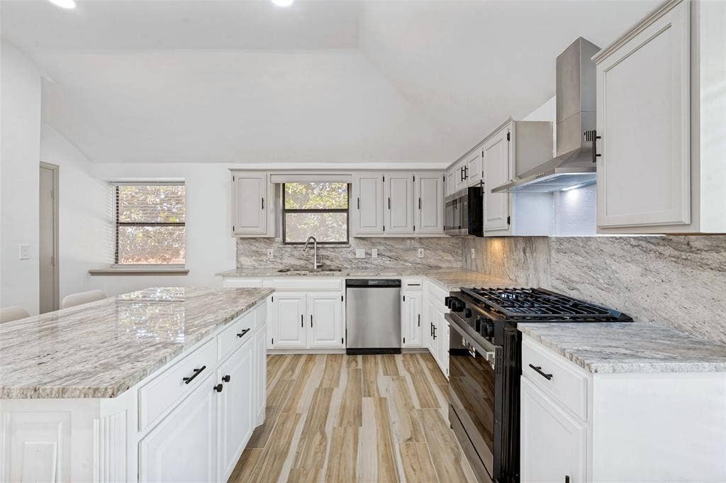 4316 Denver Drive, Plano, TX 75093 4316 Denver Drive, Plano, TX 75093