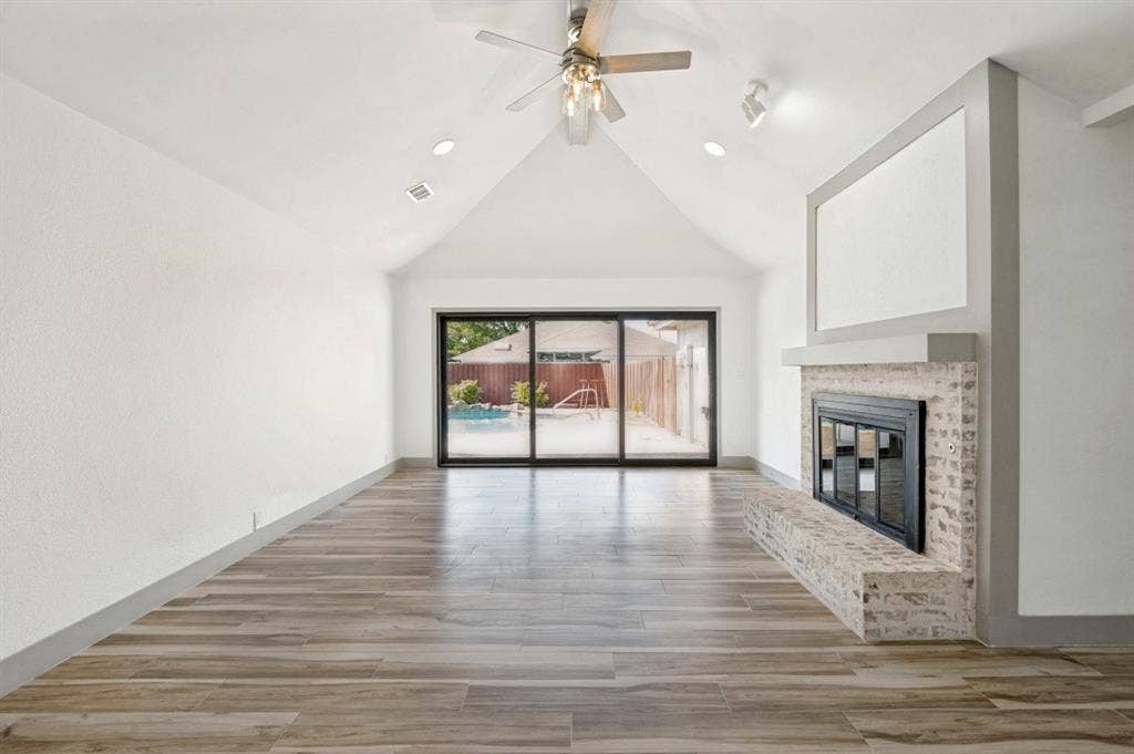 4316 Denver Drive, Plano, TX 75093 4316 Denver Drive, Plano, TX 75093