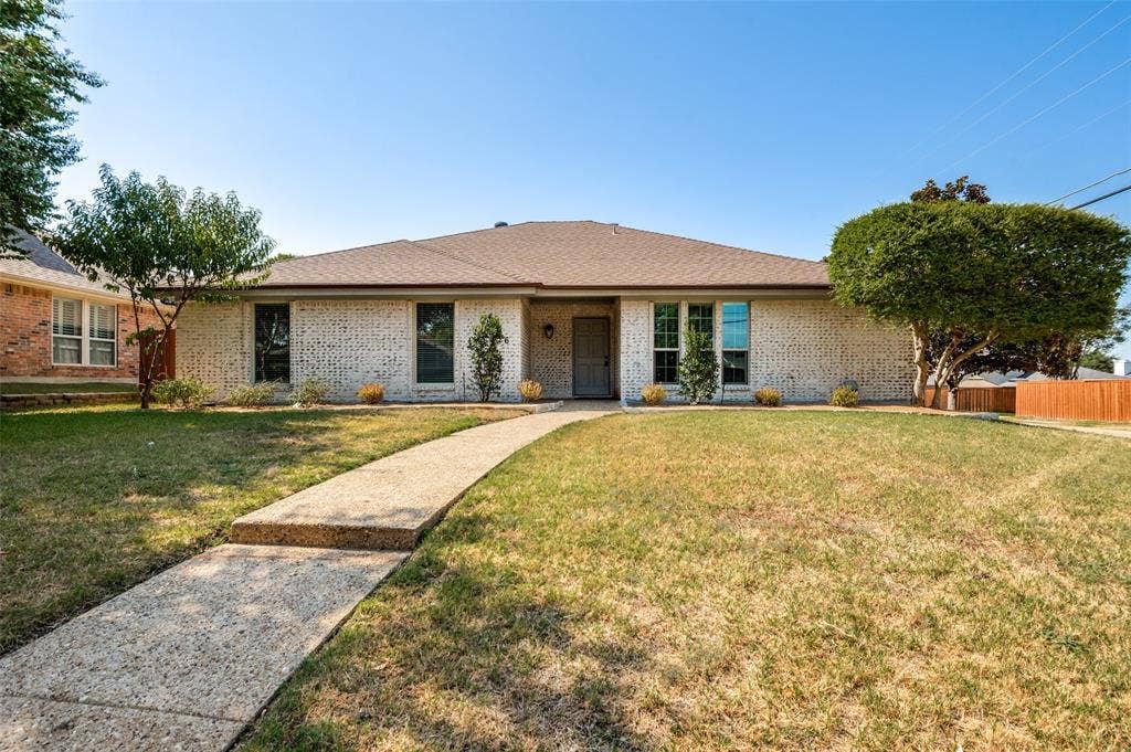 4316 Denver Drive, Plano, TX 75093 4316 Denver Drive, Plano, TX 75093