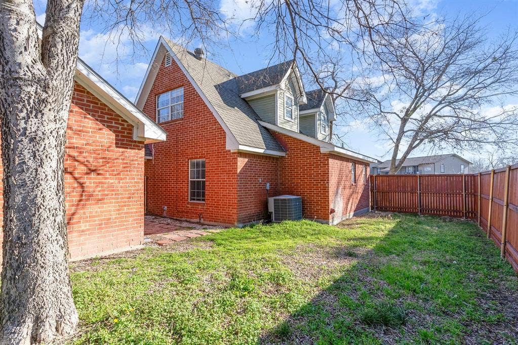 500 S Ballard Avenue, Wylie, TX 75098 Fenced in Backyard