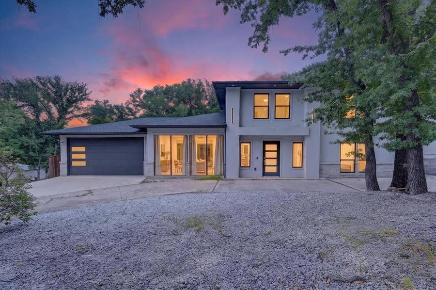 Property photo for 9132 Choctaw Trail, Flower Mound, TX
