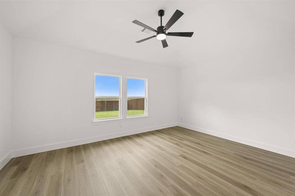 713 Durango Street, Midlothian, TX 76065 713 Durango- Primary Suite-1