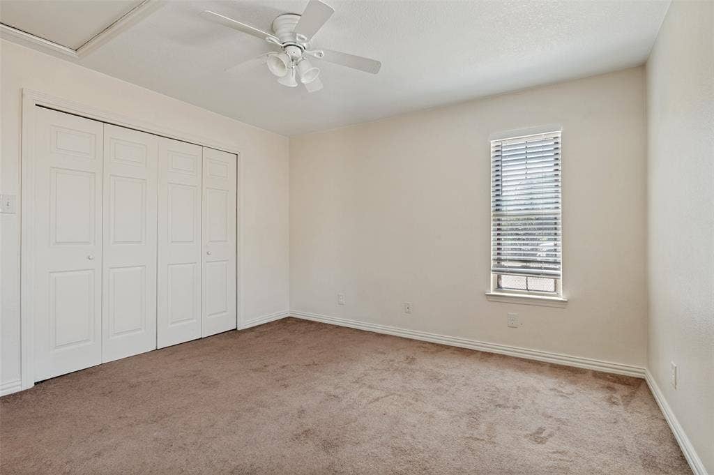 630 NW 11th Street, Grand Prairie, TX 75050 630 NW 11th Street, Grand Prairie, TX 75050