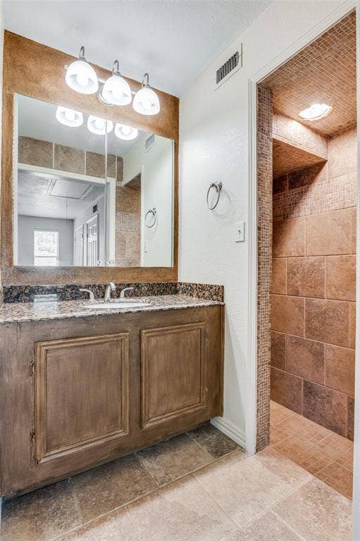 630 NW 11th Street, Grand Prairie, TX 75050 630