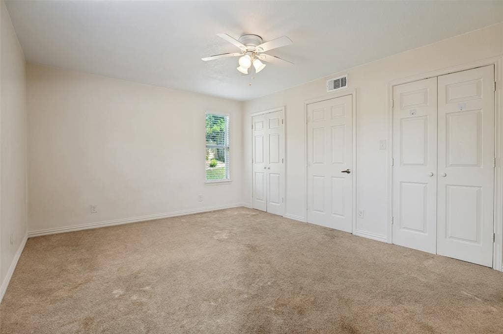 630 NW 11th Street, Grand Prairie, TX 75050 630 NW 11th Street, Grand Prairie, TX 75050