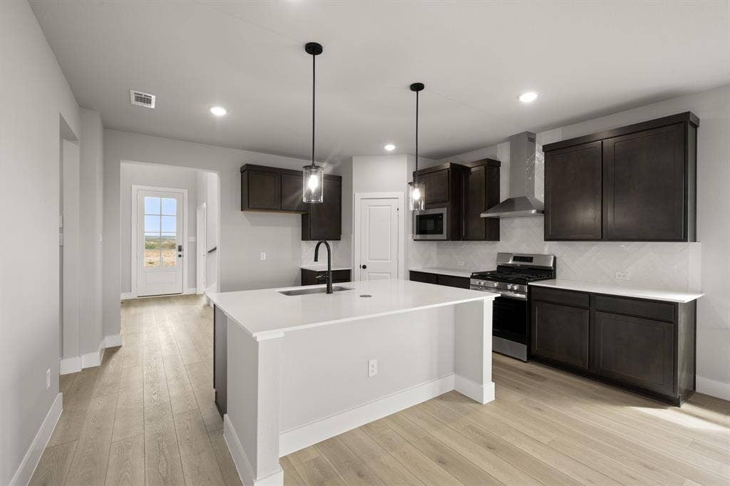 709 Durango Street, Midlothian, TX 76065 709 Durango- Kitchen-3