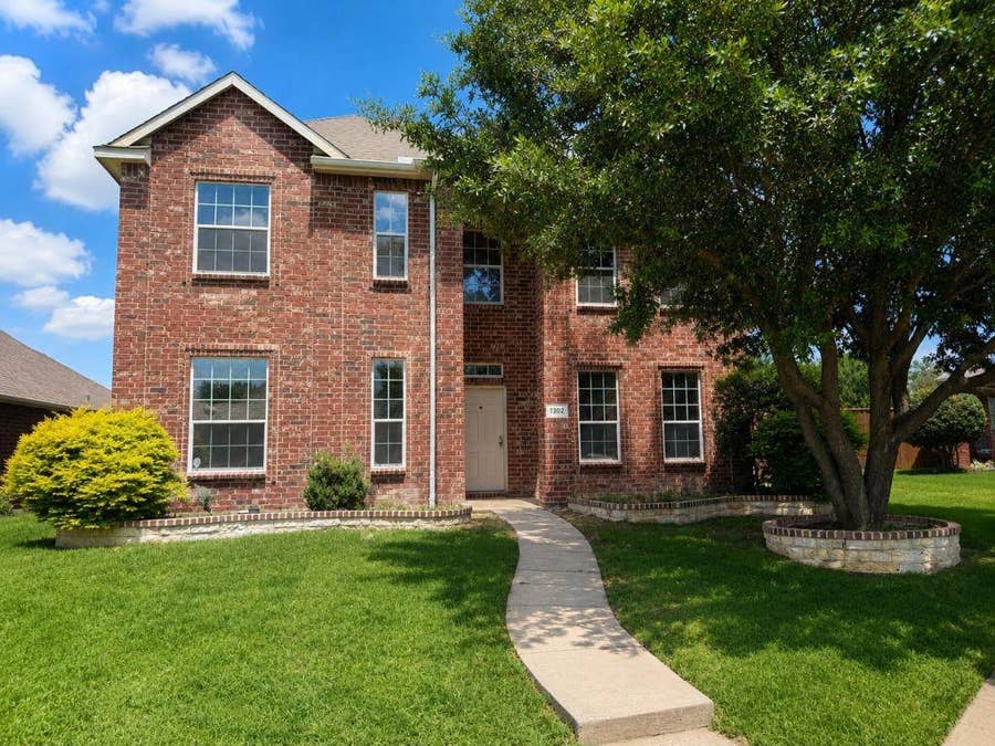 Property photo for 1302 Hansberry Drive, Allen, TX