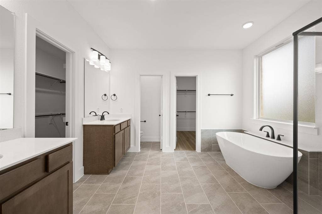 717 Durango- Primary Suite-3