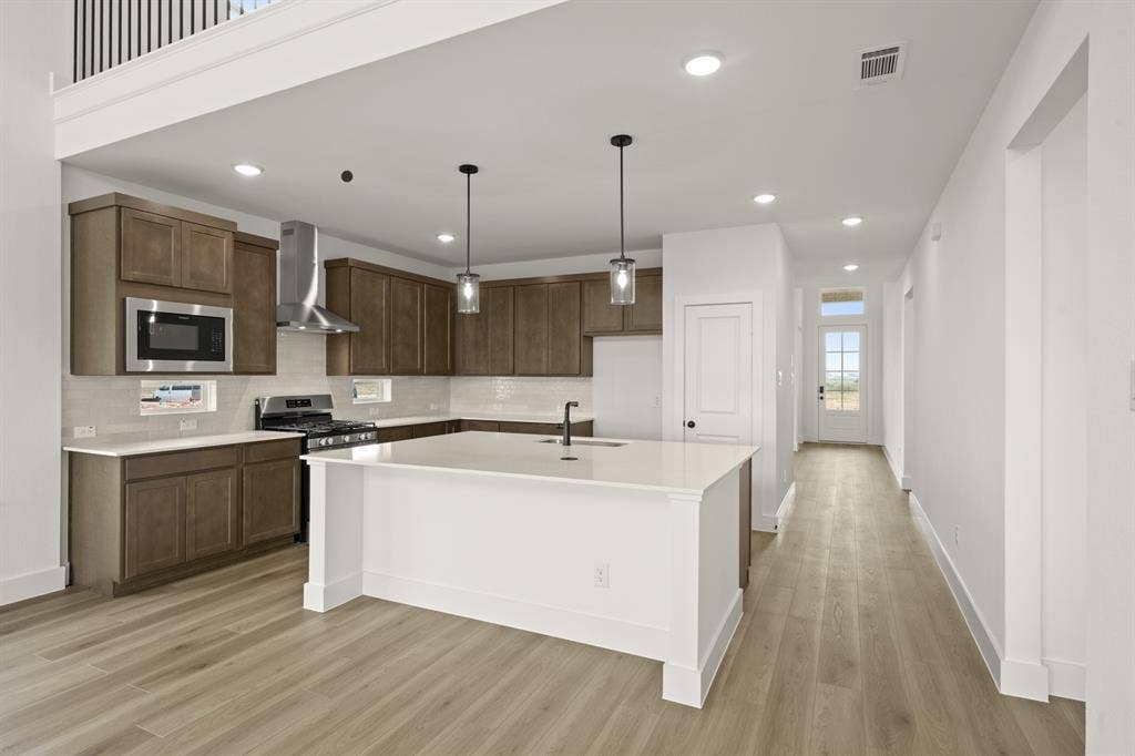 717 Durango- Kitchen-4