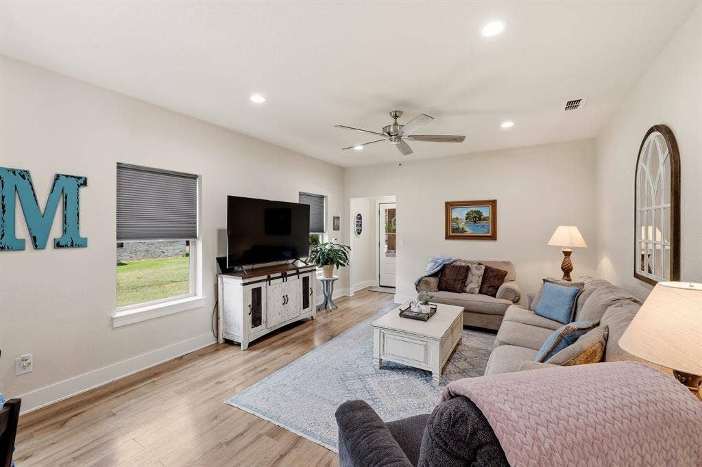 306 Bradford Street, Arp, TX 75750 306 Bradford Street, Arp, TX 75750