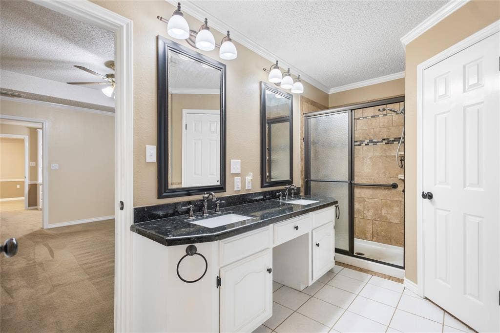 121 Crestview Street, Chandler, TX 75758 121 Crestview Street, Chandler, TX 75758