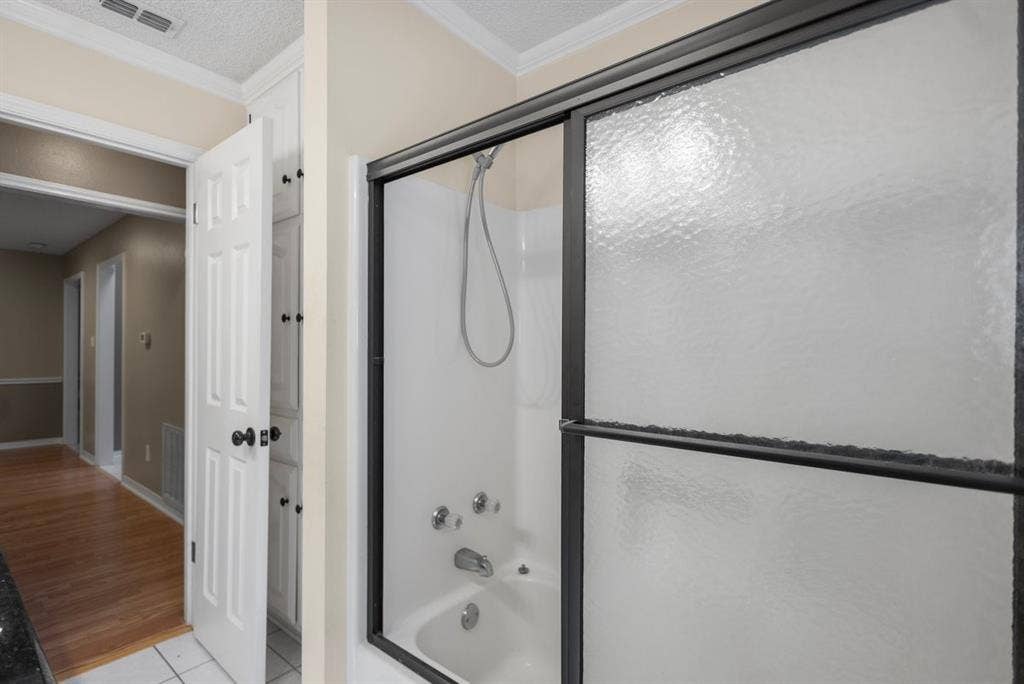 121 Crestview Street, Chandler, TX 75758 121 Crestview Street, Chandler, TX 75758