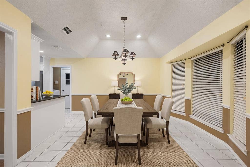 121 Crestview Street, Chandler, TX 75758 121 Crestview Street, Chandler, TX 75758