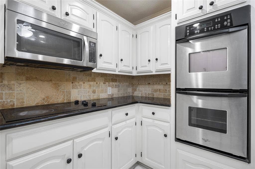 121 Crestview Street, Chandler, TX 75758 121 Crestview Street, Chandler, TX 75758