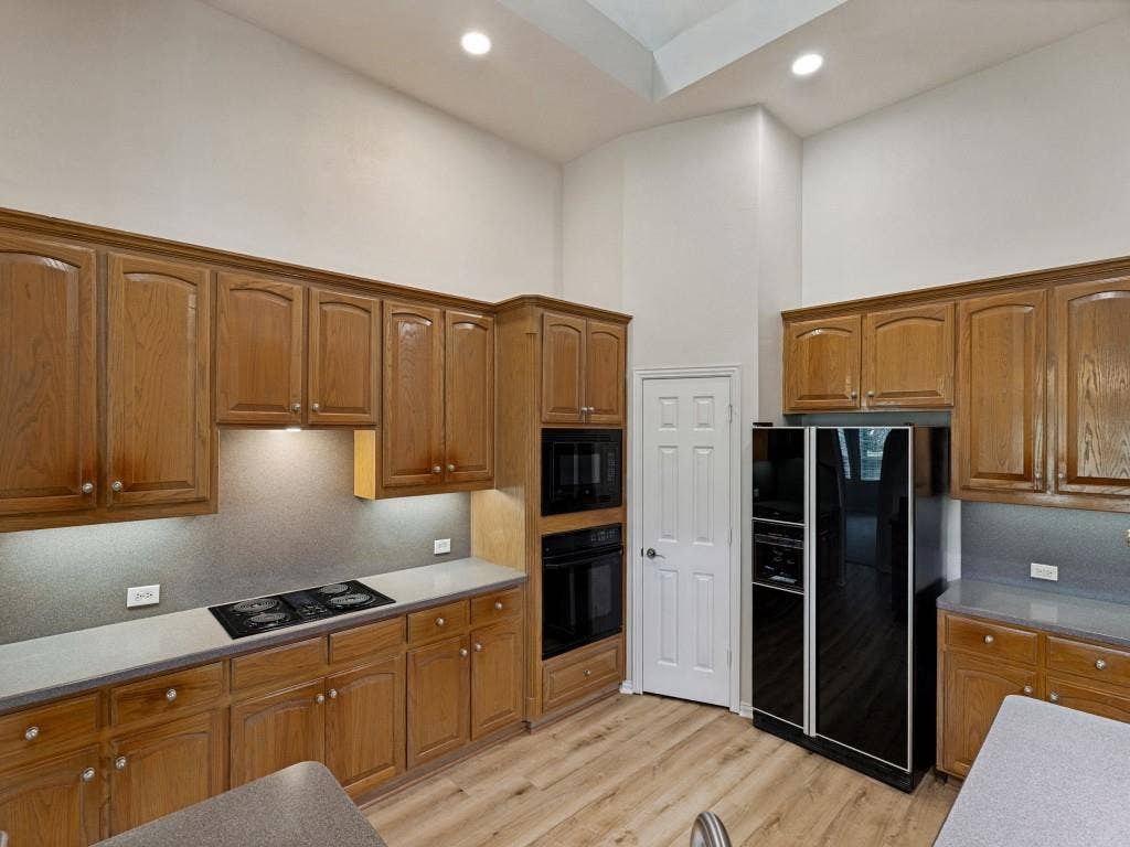 2544 Prestonwood Drive, Plano, TX 75093 2544 Prestonwood Drive, Plano, TX 75093