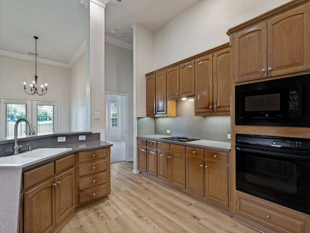 2544 Prestonwood Drive, Plano, TX 75093 2544 Prestonwood Drive, Plano, TX 75093