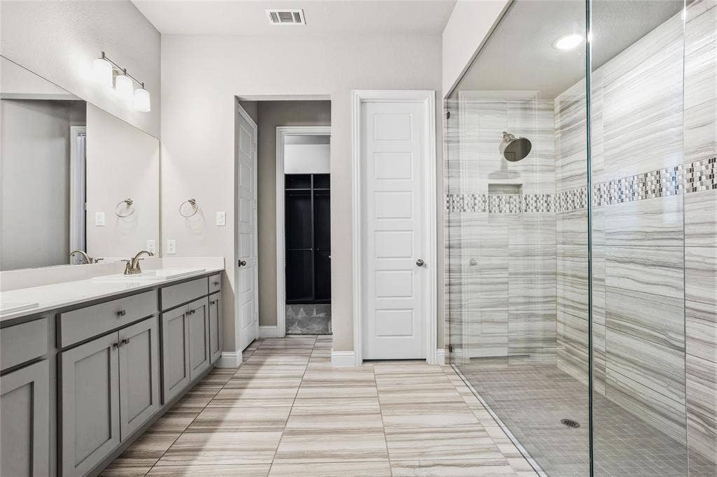 8597 Amethyst Lane, Frisco, TX 75036 8597 Amethyst Lane, Frisco, TX 75036