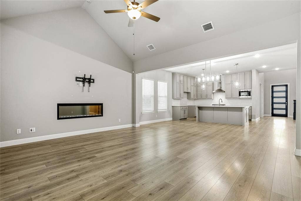 8597 Amethyst Lane, Frisco, TX 75036 8597 Amethyst Lane, Frisco, TX 75036