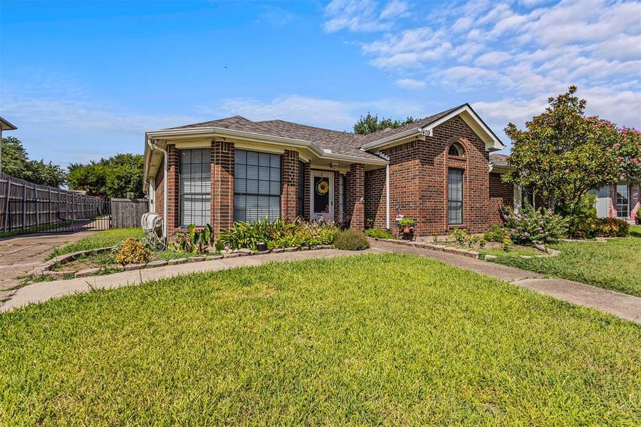 Property photo for 1409 Osage Trail, Mesquite, TX