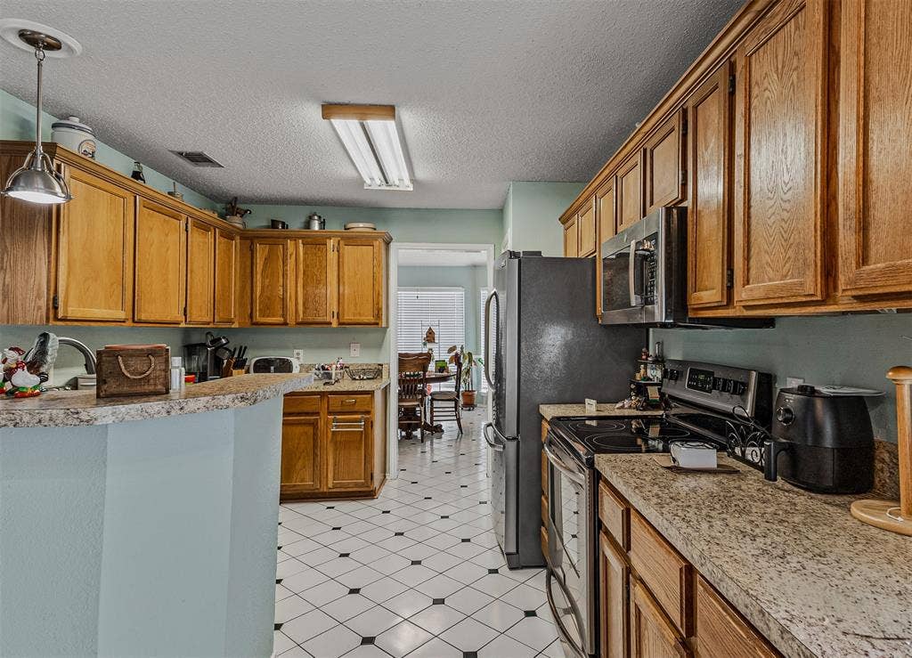 1409 Osage Trail, Mesquite, TX 75149 1409 Osage Trail, Mesquite, TX 75149
