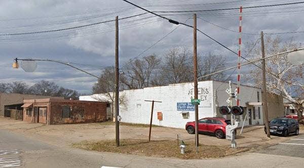 303 N PRAIRIEVILLE Street, Athens, TX 75751 303 N PRAIRIEVILLE Street, Athens, TX 75751