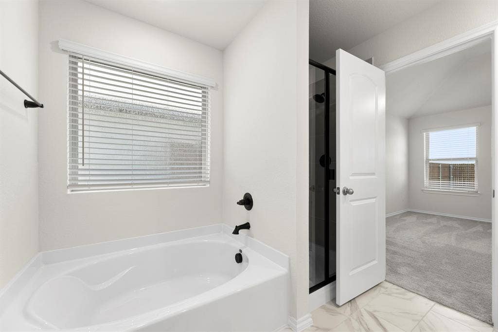 213 Van Horn Drive, Terrell, TX 75160 23. 213 Van Horn - Bath (4)